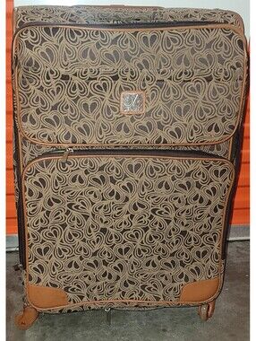 DVF DIANE VON FURSTENBERG SIGNATURE HEARTS JACQUARD ROLLING 28" LUGGAGE TAN
